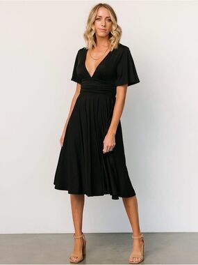 Baltic Born NWT Janette Midi Dress Sz M Black Boho Chic Feminine Flowy Romantic